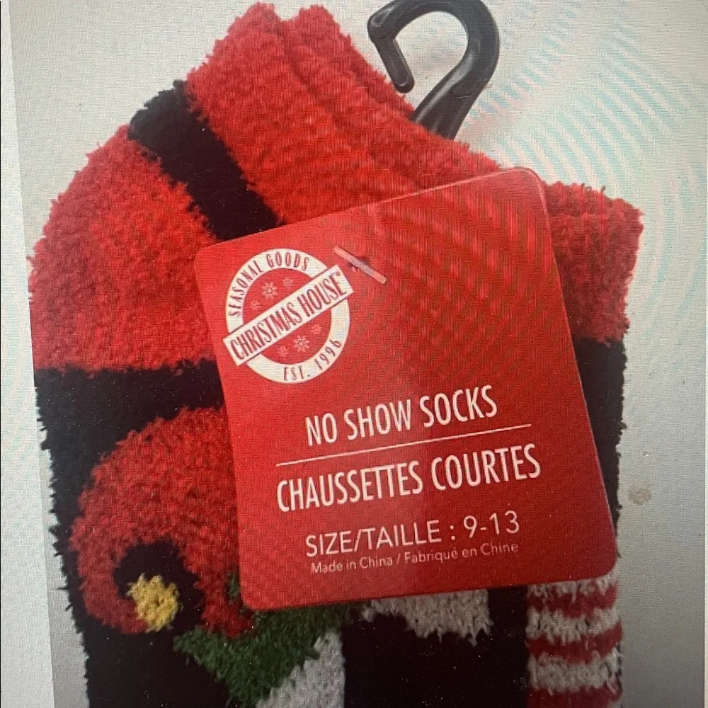 Christmas House No Show Socks Elf Squad Christmas Size 9-13